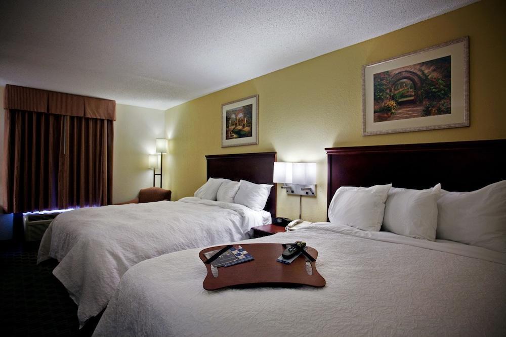 Hampton Inn Carrollton Ngoại thất bức ảnh