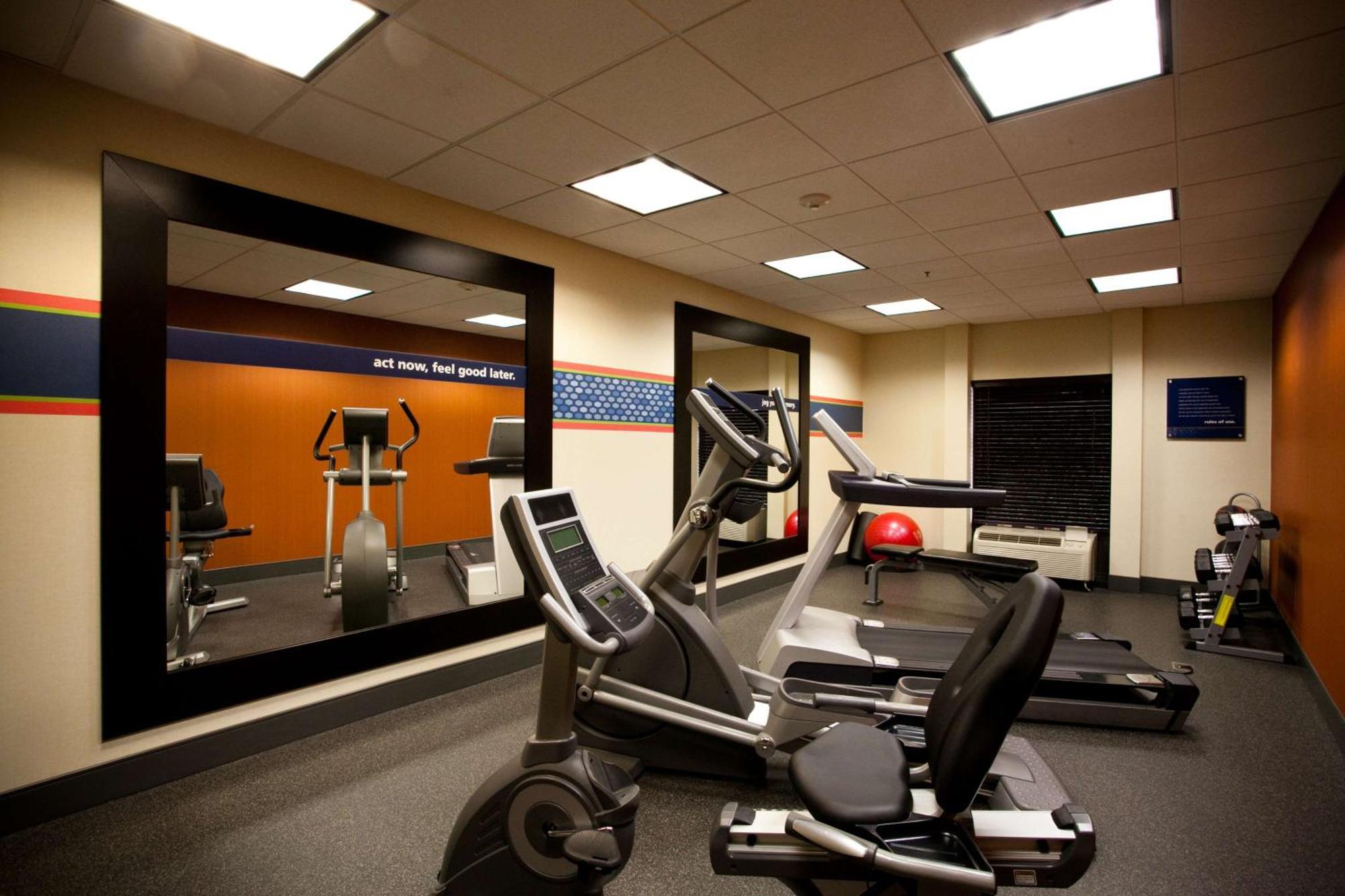 Hampton Inn Carrollton Ngoại thất bức ảnh
